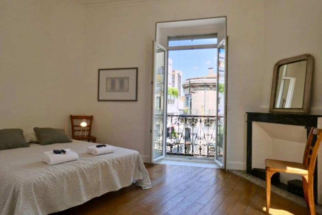 Bel appartement hausmannien à Montpellier - B&B