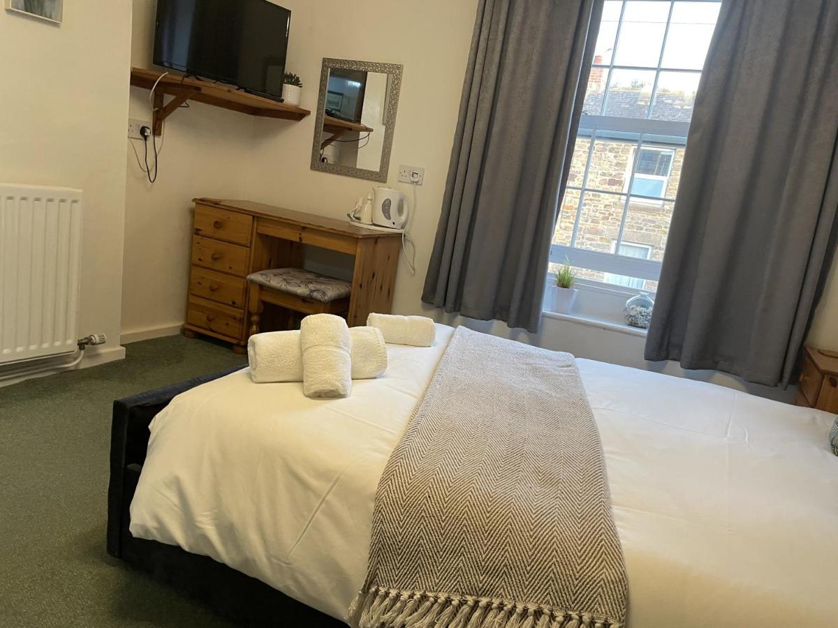 Chambre Lits Jumeaux avec Salle de Bains Privative