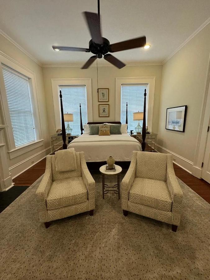 Deluxe Family Suite