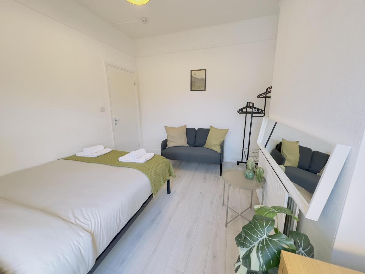 Doppelzimmer mit Gemeinschaftsbad