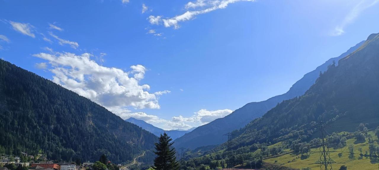 Leukerbad Saskia 7 Studio - B&B Leukerbad