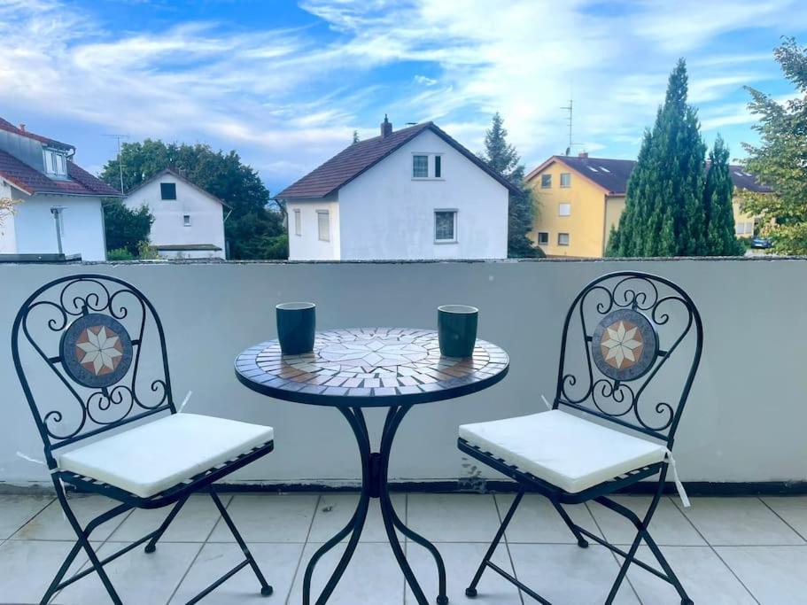 Apartment-Parkplatz-Balkon-Wlan-Netflix-Smart TV - B&B