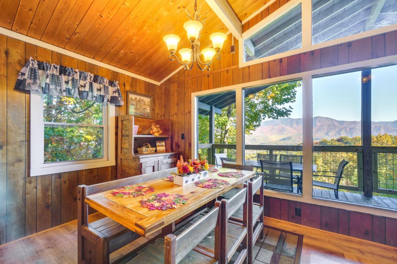 Hot Tub and Mountain Views at Gatlinburg Cabin! - B&B