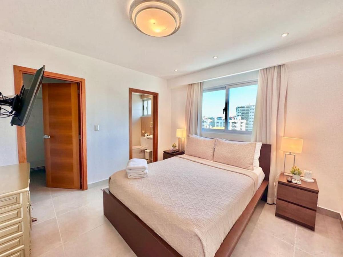 Deluxe One-Bedroom Apartment with Garden View