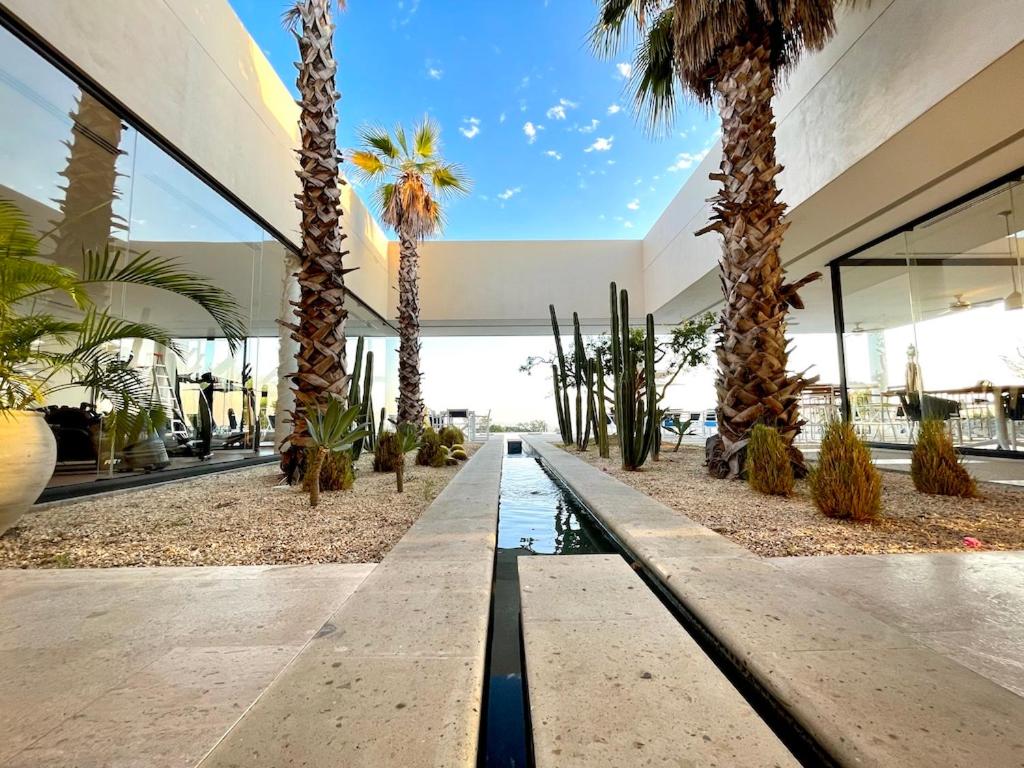 Exclusive Solaria Arch View Penthouse with Jacuzzi - B&B