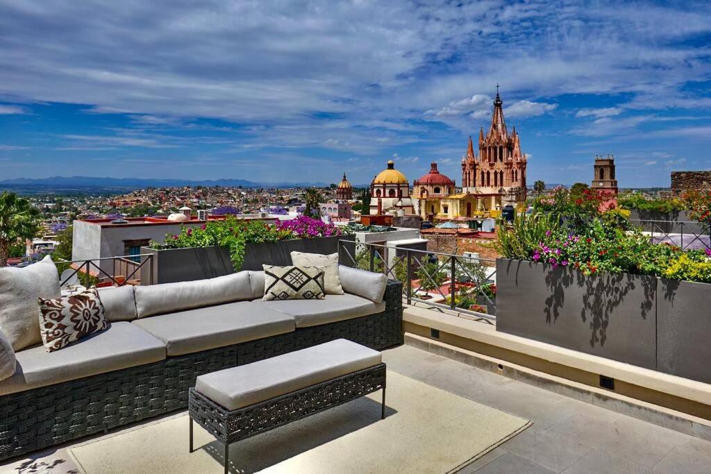 Penthouse with amazing views - Bed and Breakfast