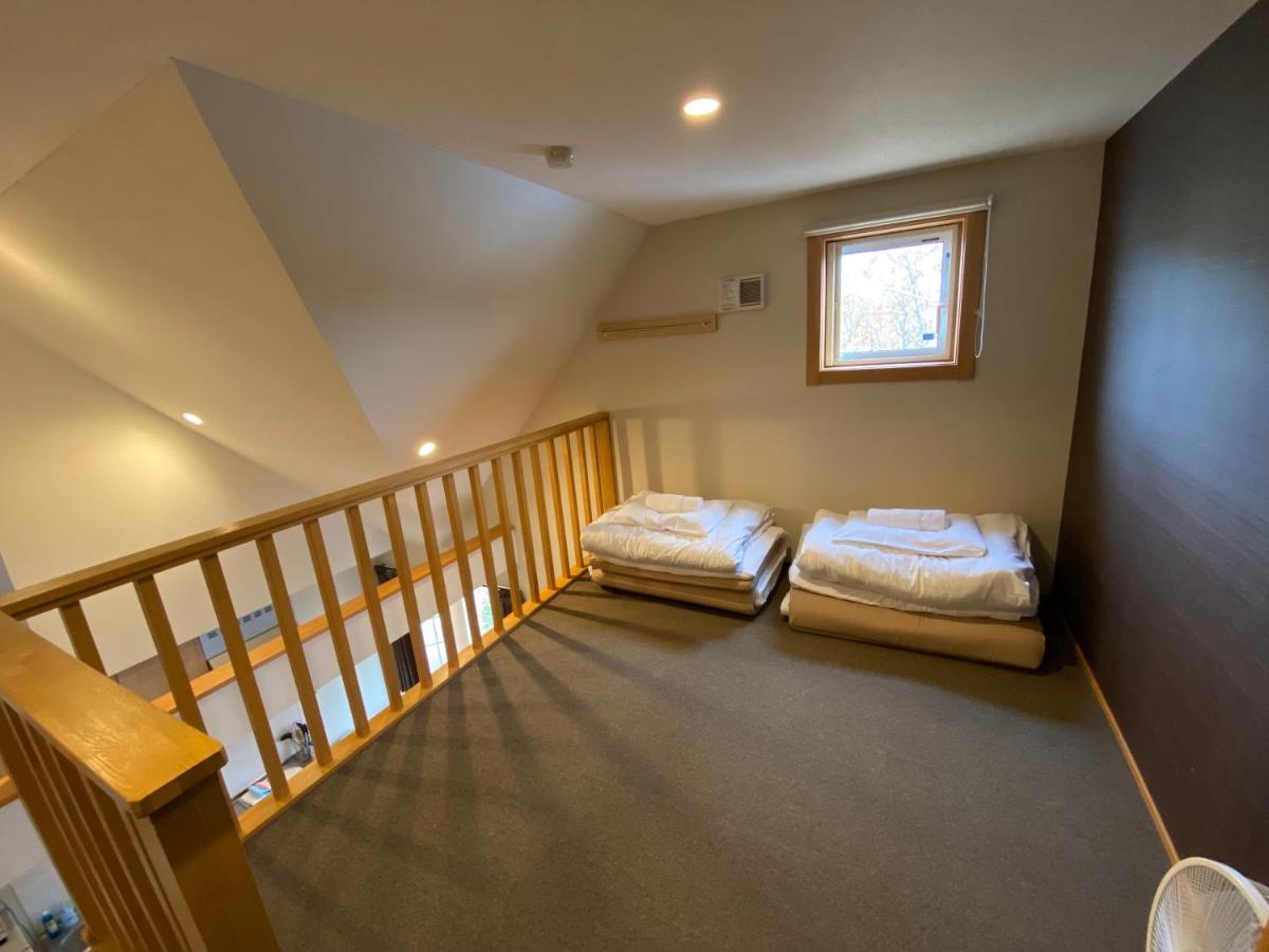 Studio - Split Level