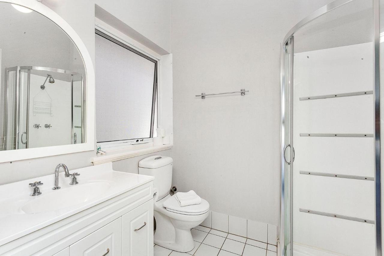Central Fremantle Hideaway Studio - B&B