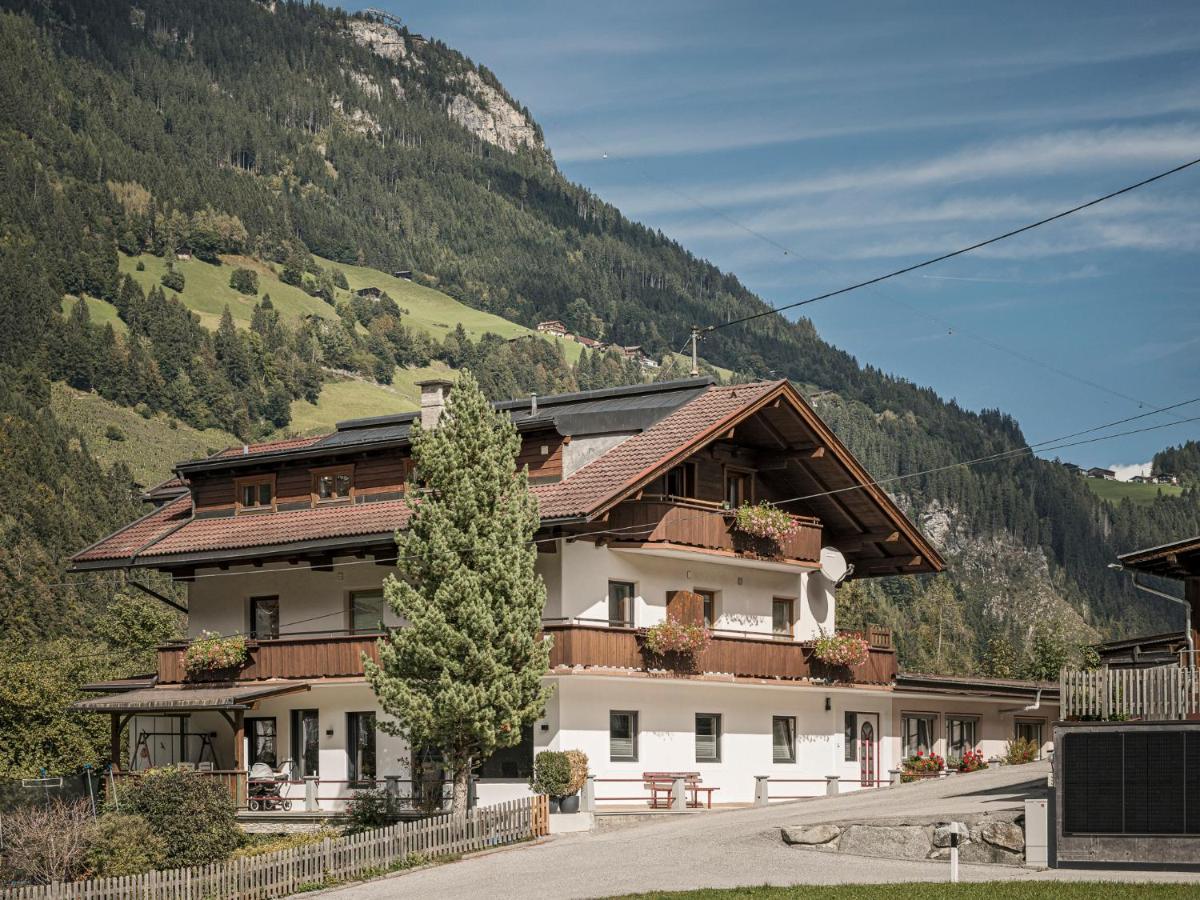 Haus Grünberg - Bed and Breakfast