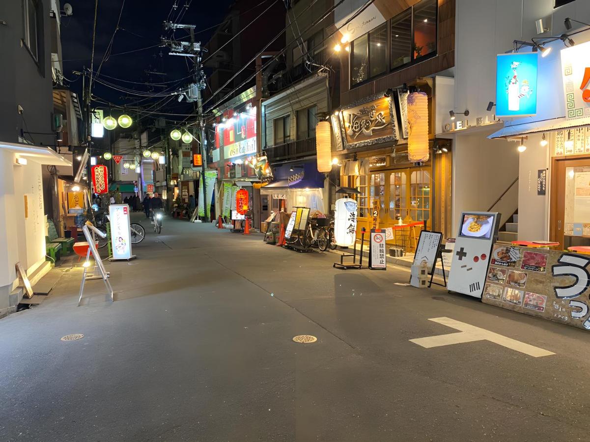 Spacious Modern Japanese-Style 3BR House Walk to Tenma Izakaya Area Direct Access to Umeda & Namba - Chambres d'hôtes Osaka