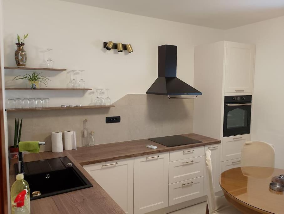 Sofia 2 - Ferienwohnung Rogoznica