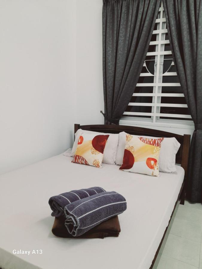 Yarra SP Homestay - B&B