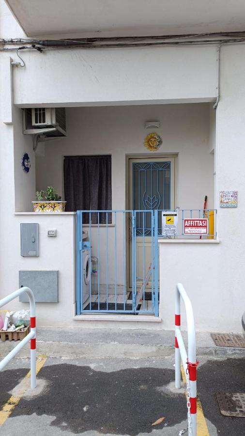 vento di canale - B&B Giardini-Naxos