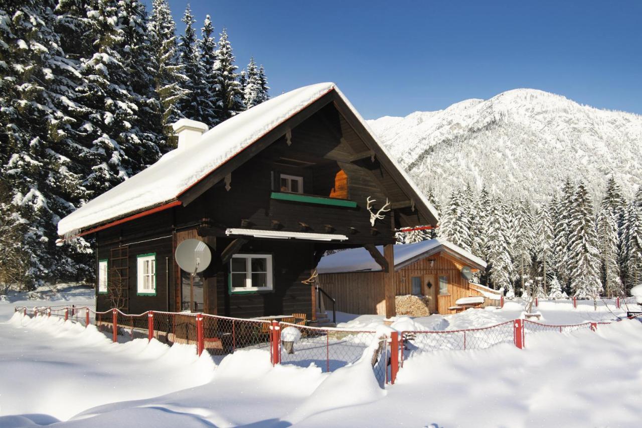 Chalet (2-7 Adults)