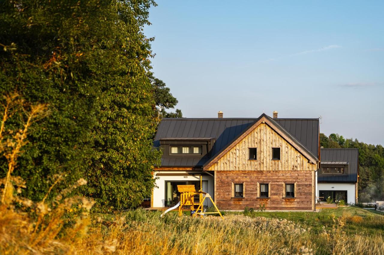 Roubenka "Tam kde lišky dávají dobrou noc" - Chambres d’hôtes