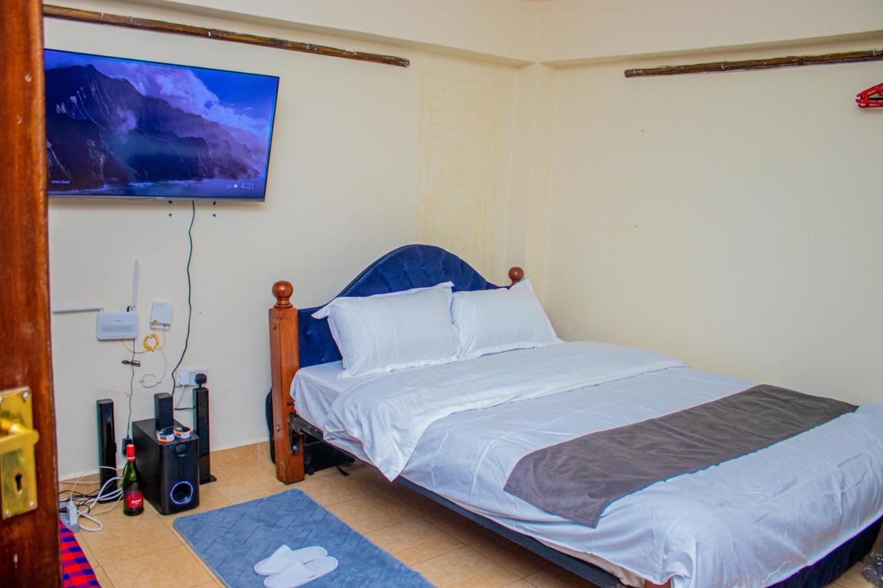 Nest & Rest House - B&B Nanyuki