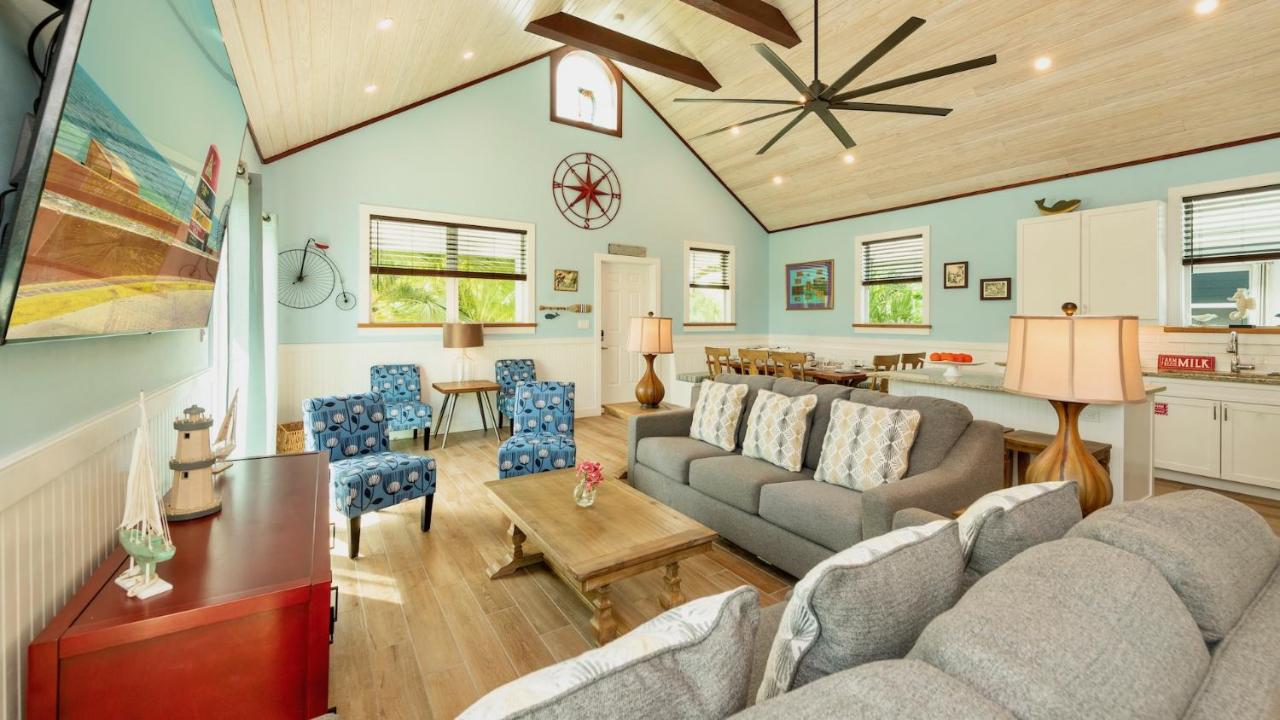 Belle of the Beach by Last Key Realty - B&B Key West