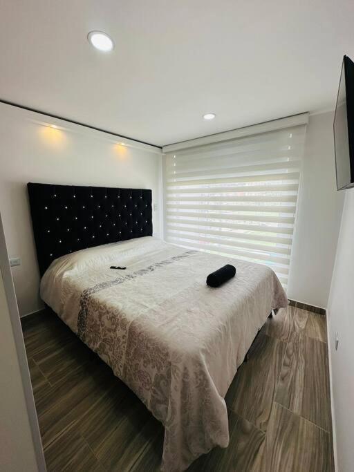 Hermoso ApartaEstudio - B&B