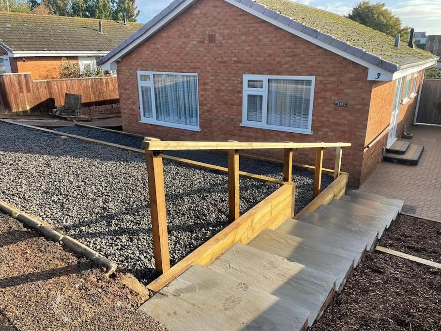 Modern Brixington 2 Bed, 5 minutes from the beach - B&B Lympstone