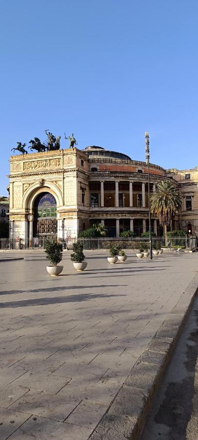 Politeama Centre - B&B Palermo