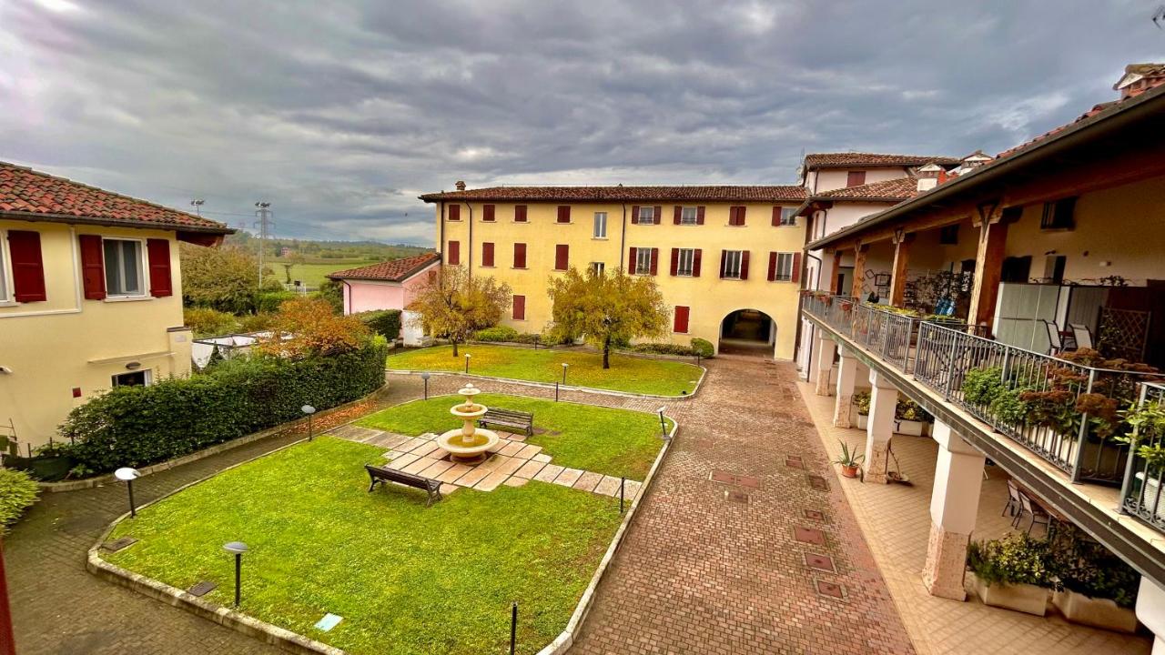 Wendy Apartment- Twobedroom & Pool & ParkPrivateFree & Sports - B&B