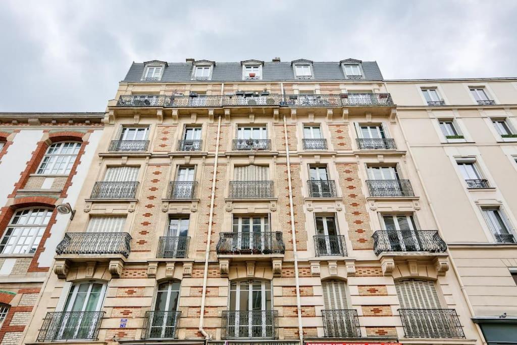 Appart confort moderne près Montmartre - B&B