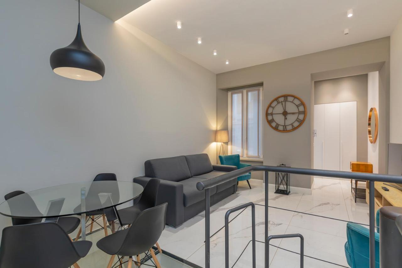 Xenia Apartments - Modern three-room apartment in Moscova area - Chambres d'hôtes Milan