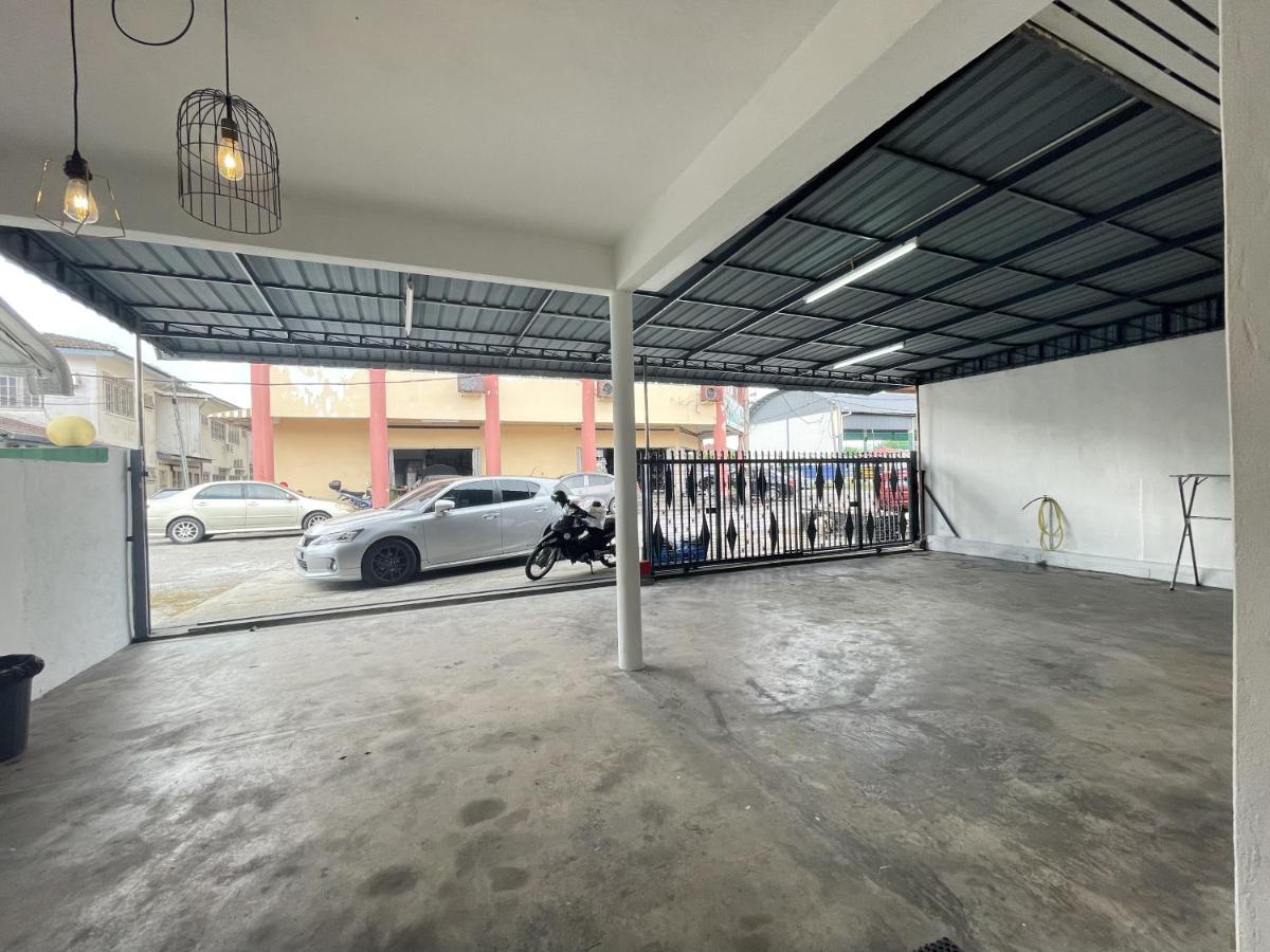 Cozy Roomstay Teluk Intan - Ferienwohnung Teluk Intan