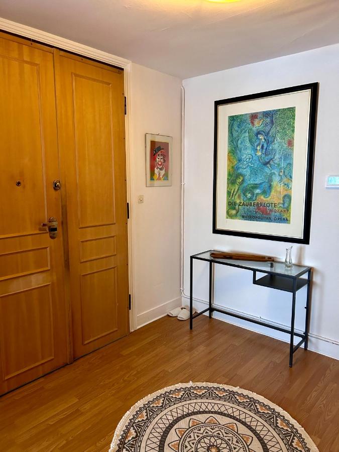 Spacious Apartment City Centre - B&B