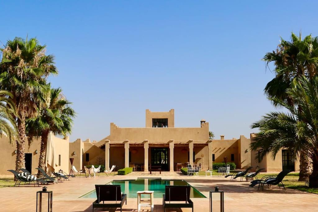 Villa Beldi Chic Novari avec piscine chauffée - 8 personnes - Marrakech - Petit déjeuner inclus - B&B