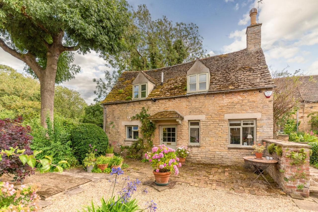 Garden Cottage - Bed and Breakfast