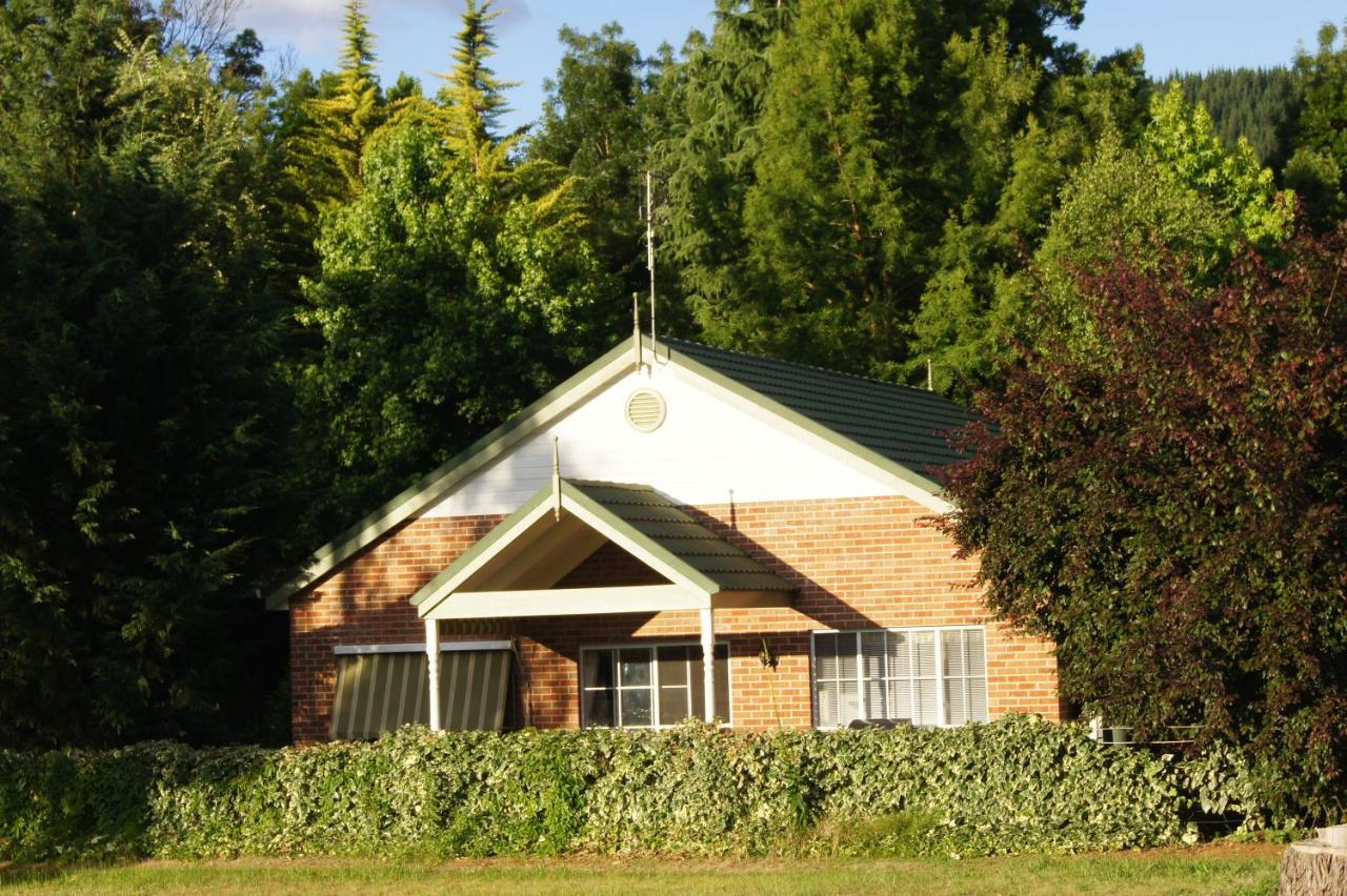 Two-Bedroom House (No pets)