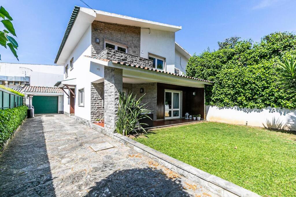 Estoril Beach Villa - Chambres d’hôtes Estoril