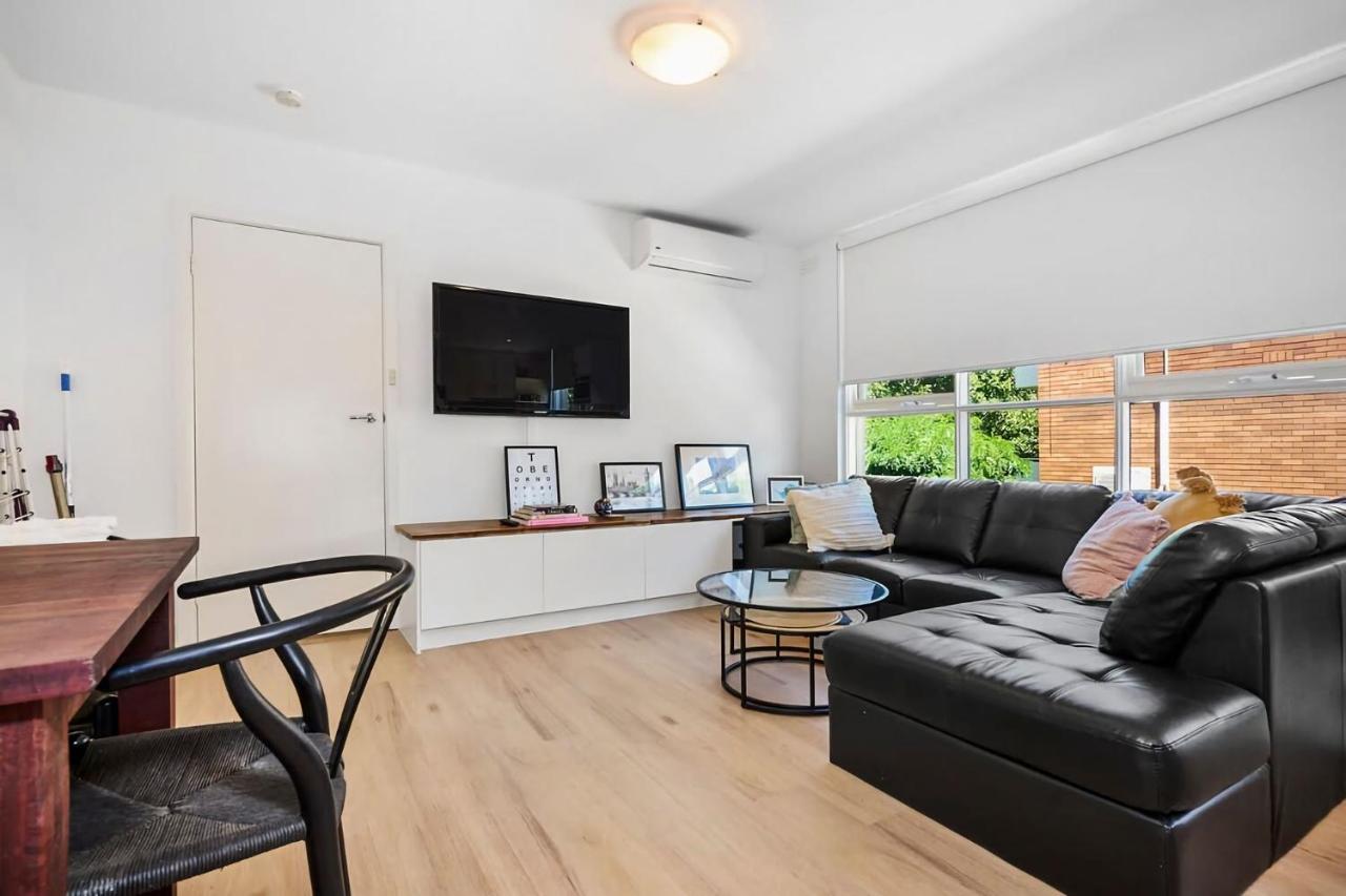 The Nest Elwood - 1BR Apt with Free Parking - B&B Melbourne