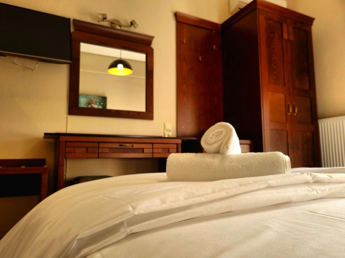 King Room with Mountain View