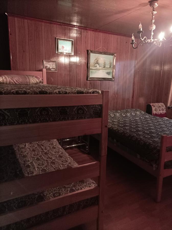 Chambre Quadruple avec Salle de Bains Commune