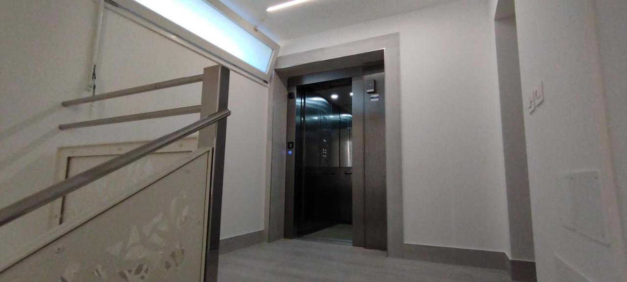 Apartamento de 2 dormitorios con terraza