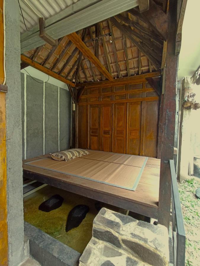 Omah Adem Homestay - B&B Ngabean