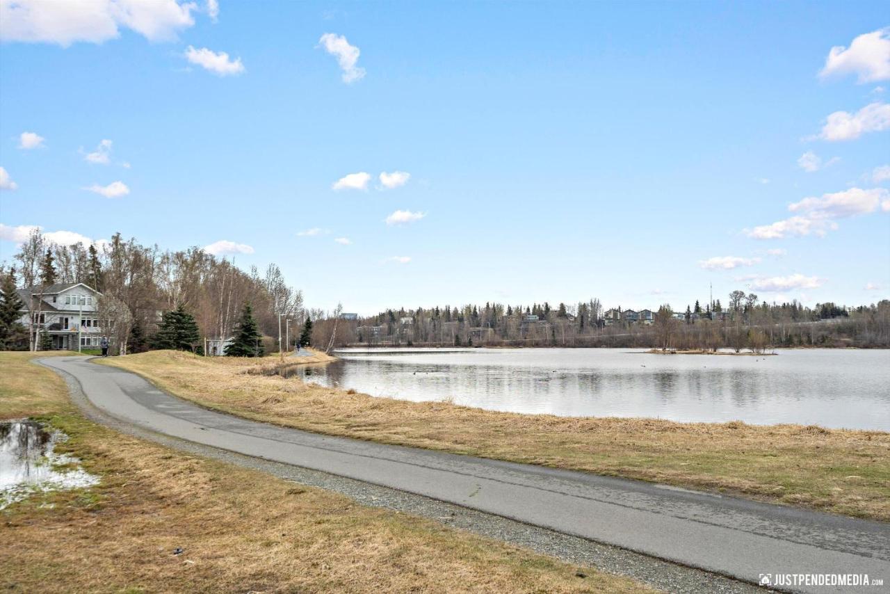 Westchester Lagoon - B&B