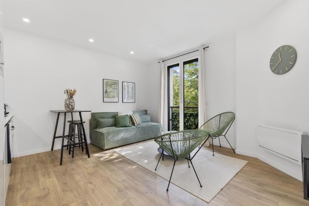 Charmant Appartement Chaville - Tour Eiffel 30 min - Chambres d’hôtes Chaville