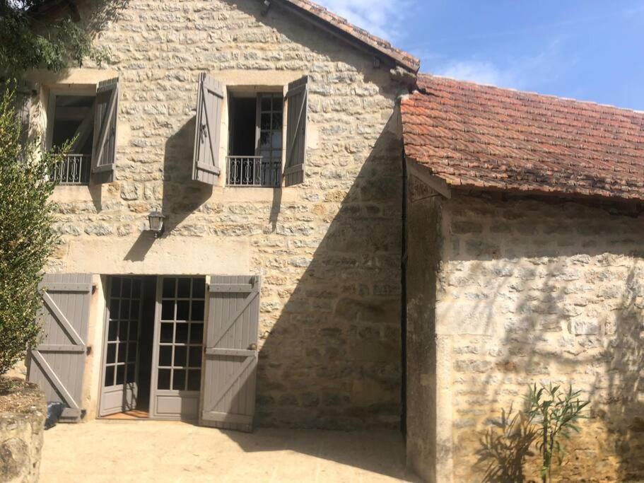 Charmante Ferme Rénovée Piscine - B&B