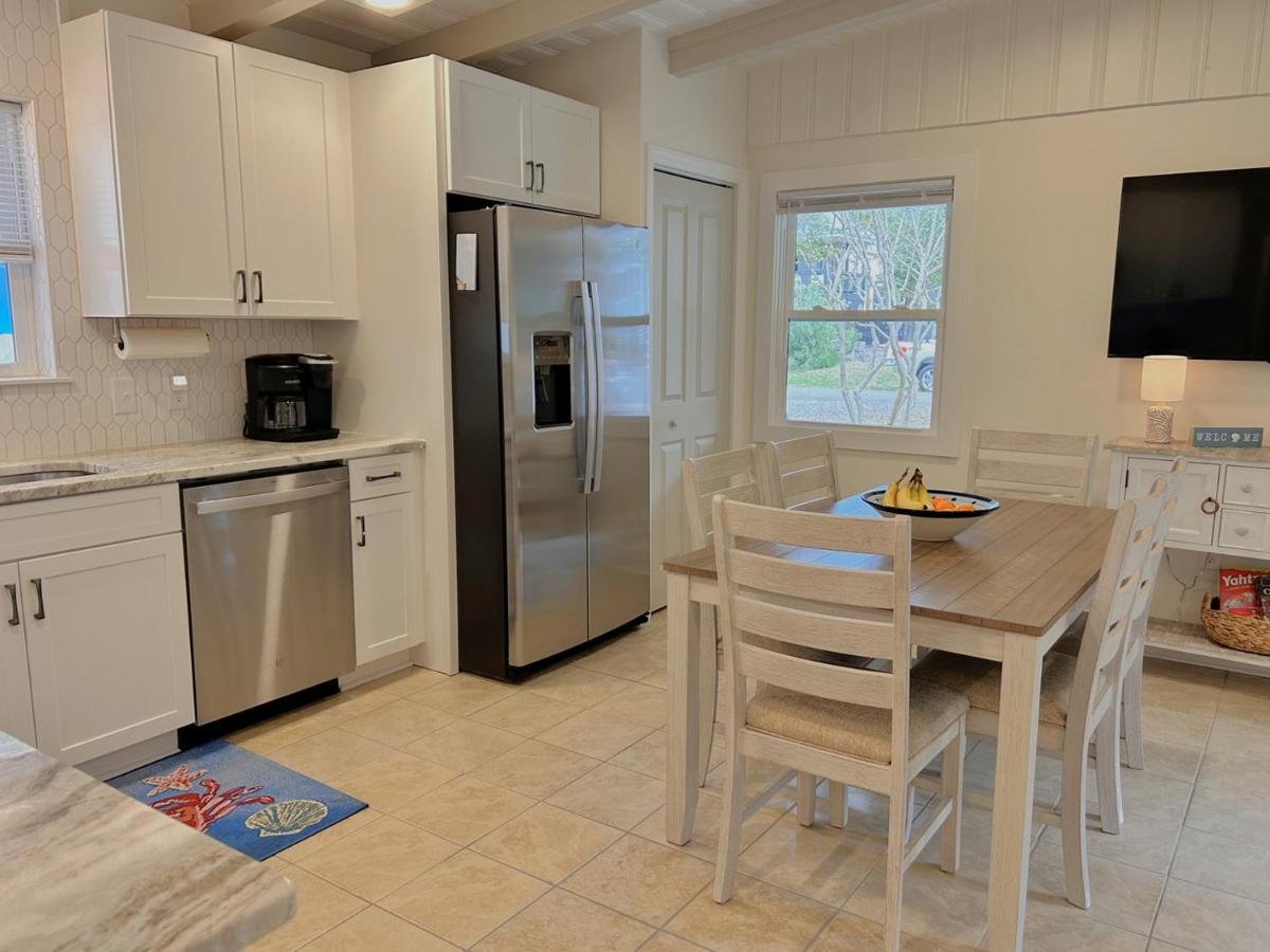Sand Dollar Daze - B&B