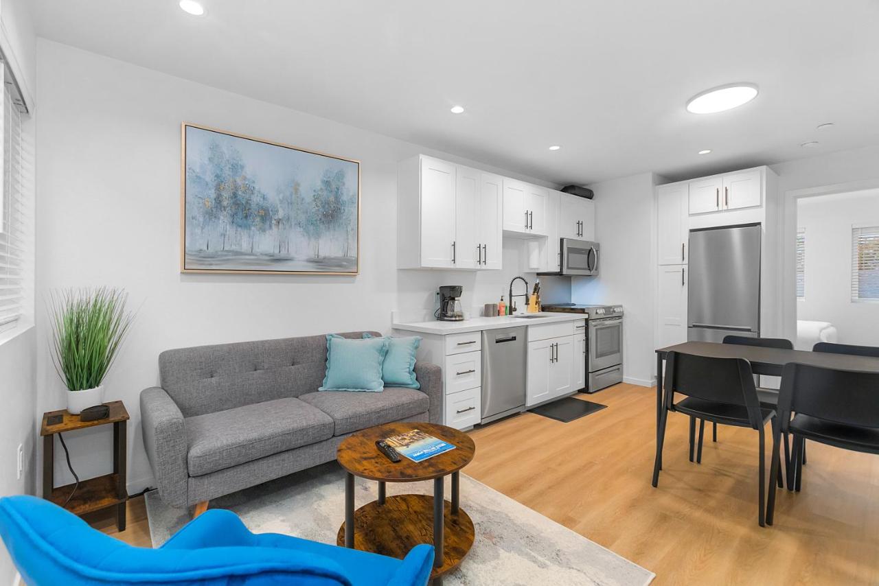 The Cloudbreak Townhome - 88 Walkscore! - B&B