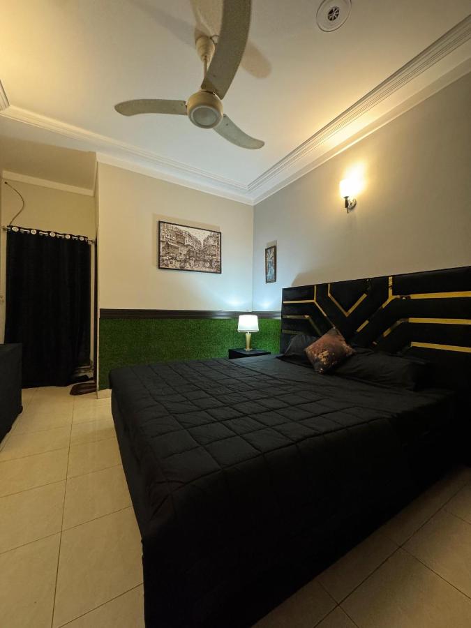 Phase 8 Air Avenue Luxury Apartments - B&B