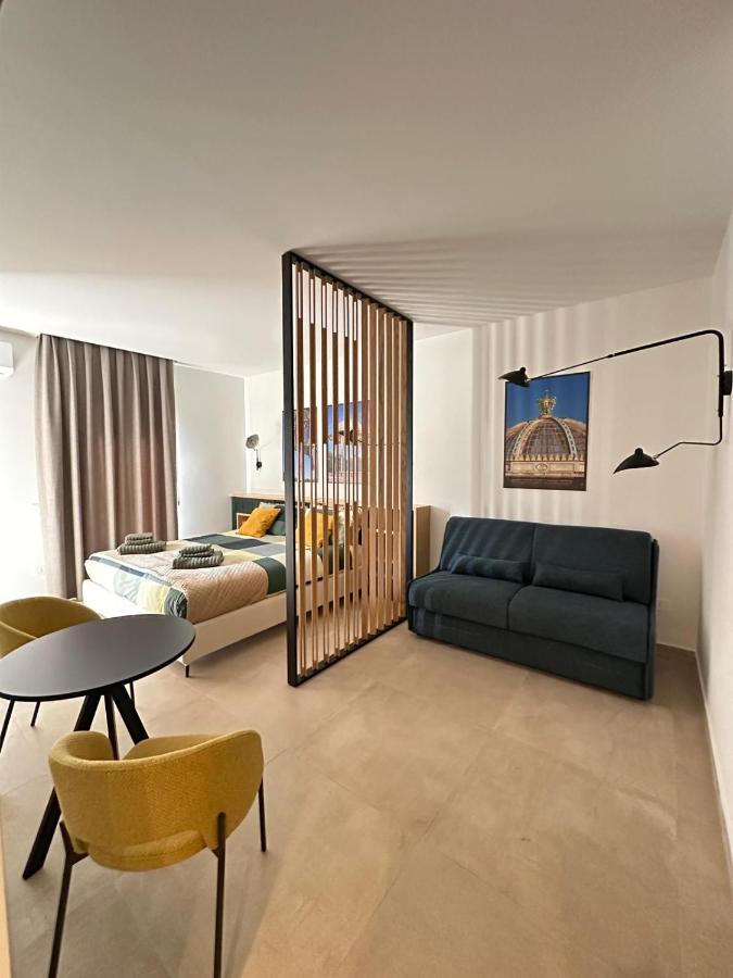 Monolocale King con Divano-Letto