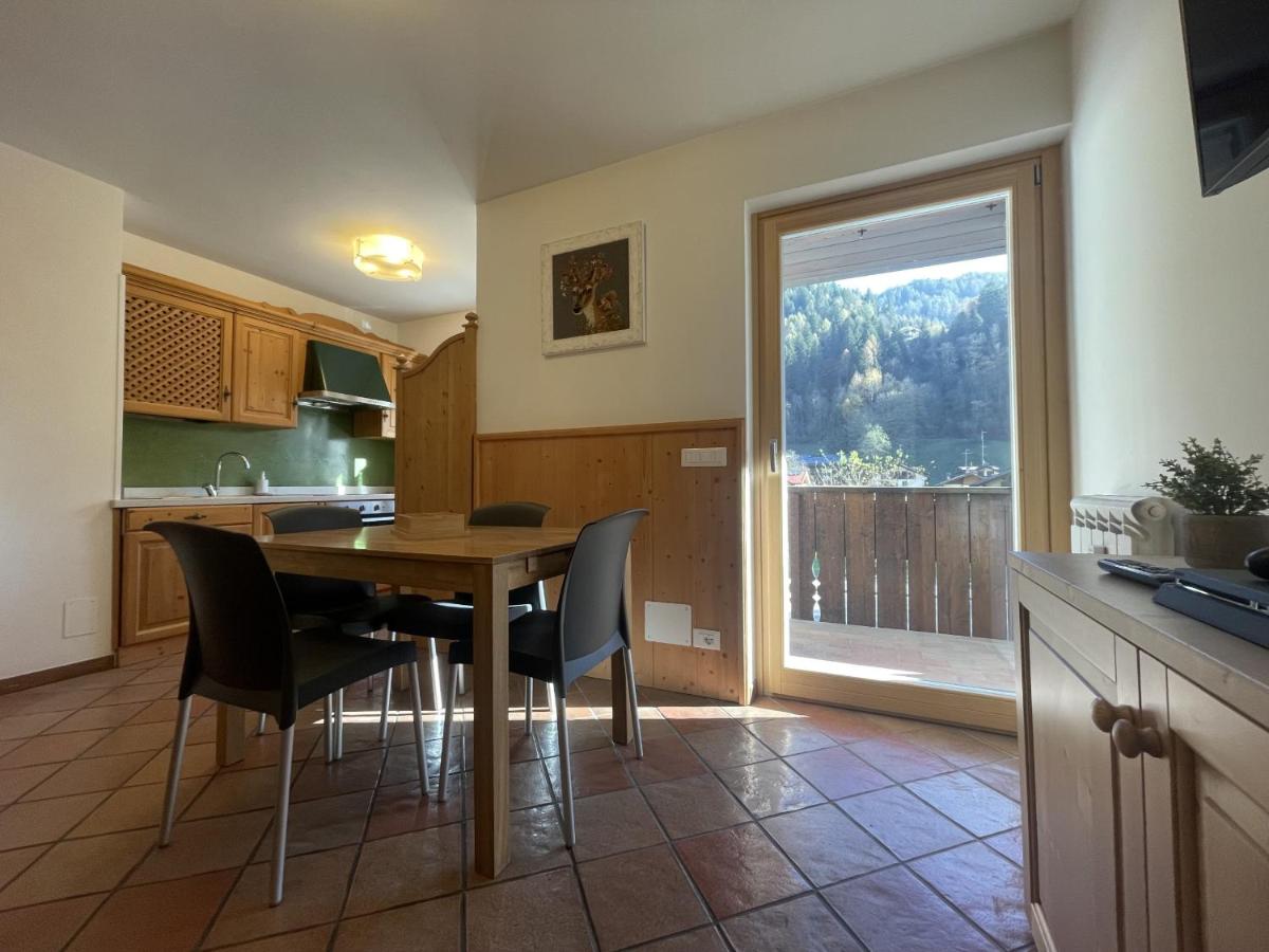 010 Trilocale Quadrifoglio, Pinzolo - B&B Giustino