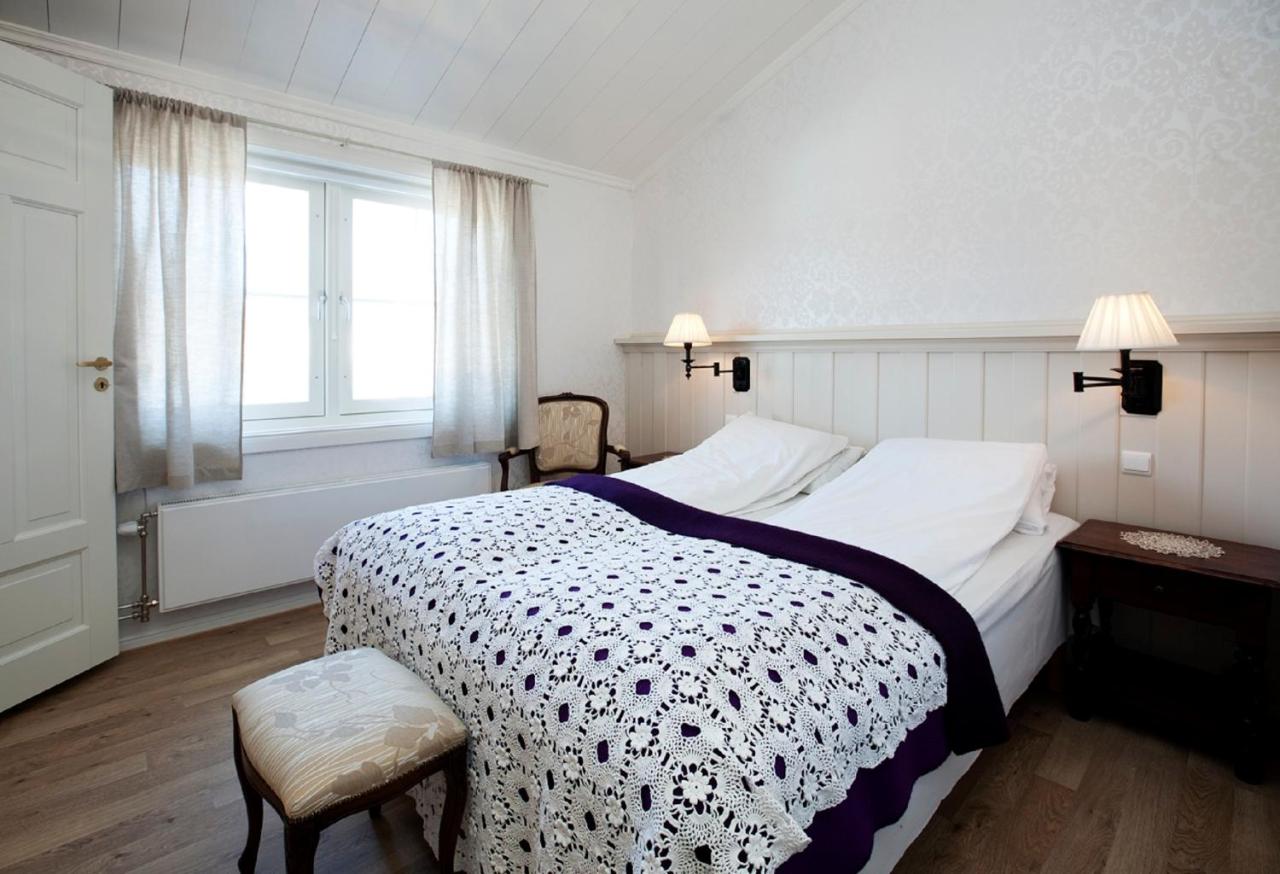 B&B Røros - Erzscheidergaarden Hotell - Bed and Breakfast Røros