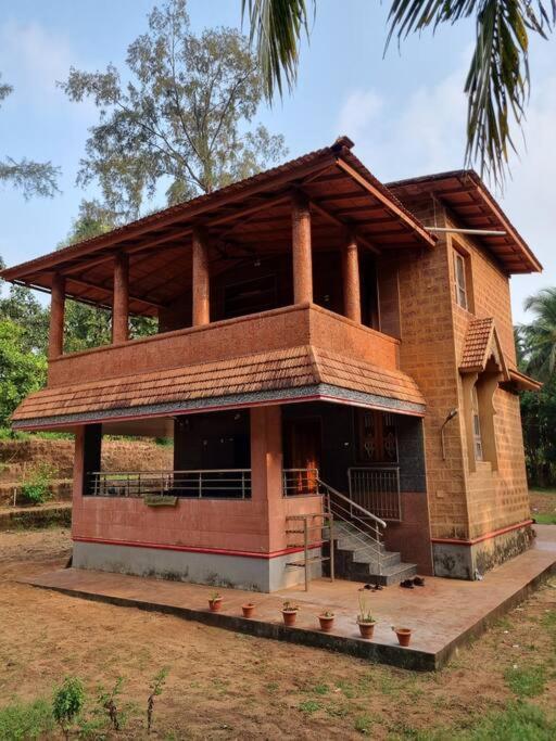 Villa with AC near Gokarna beach Bhavikodla - Bed and Breakfast Gokarna