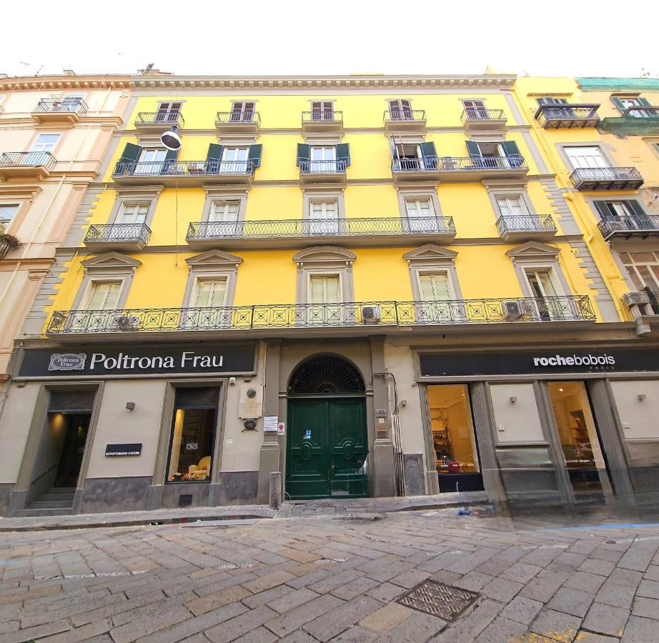 Daily Napoli - Lungomare - B&B