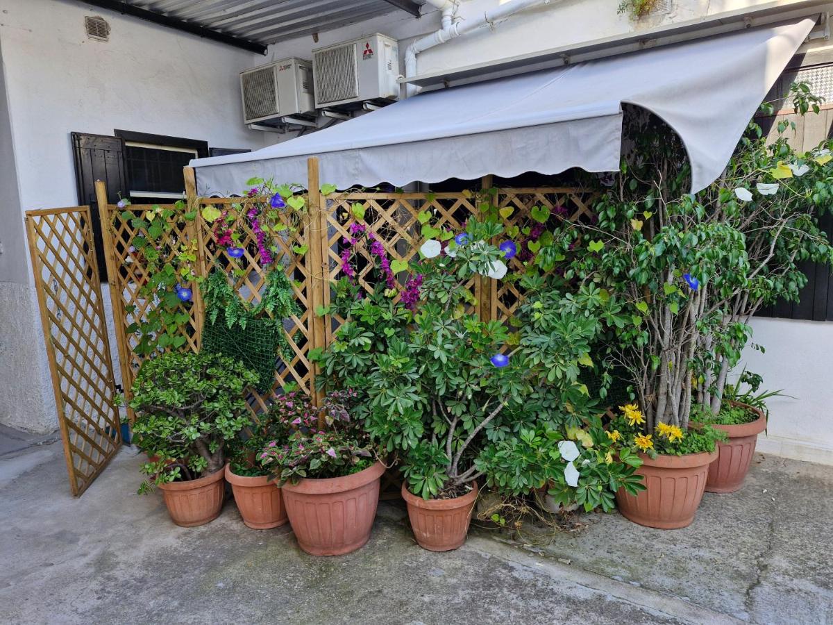 Intero appartamento indipendente Monserrato Policlinico - casa vacanze - B&B